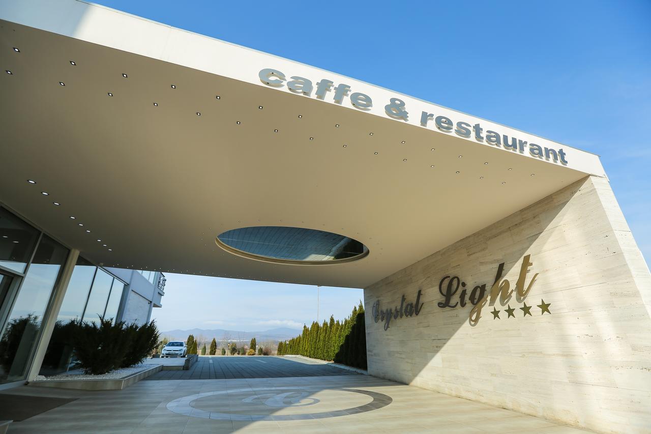 Hotel Crystal Light Nis Exterior foto